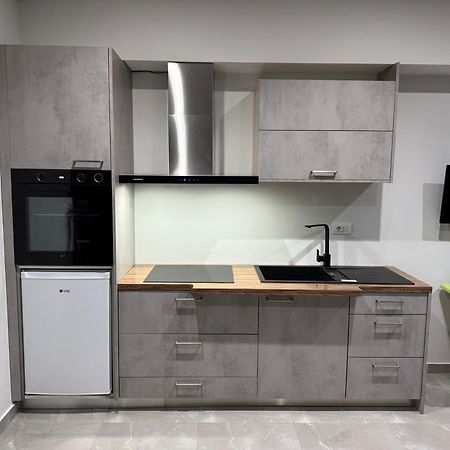 Mojito Beach Apartments With Free Parking Sarandë 외부 사진