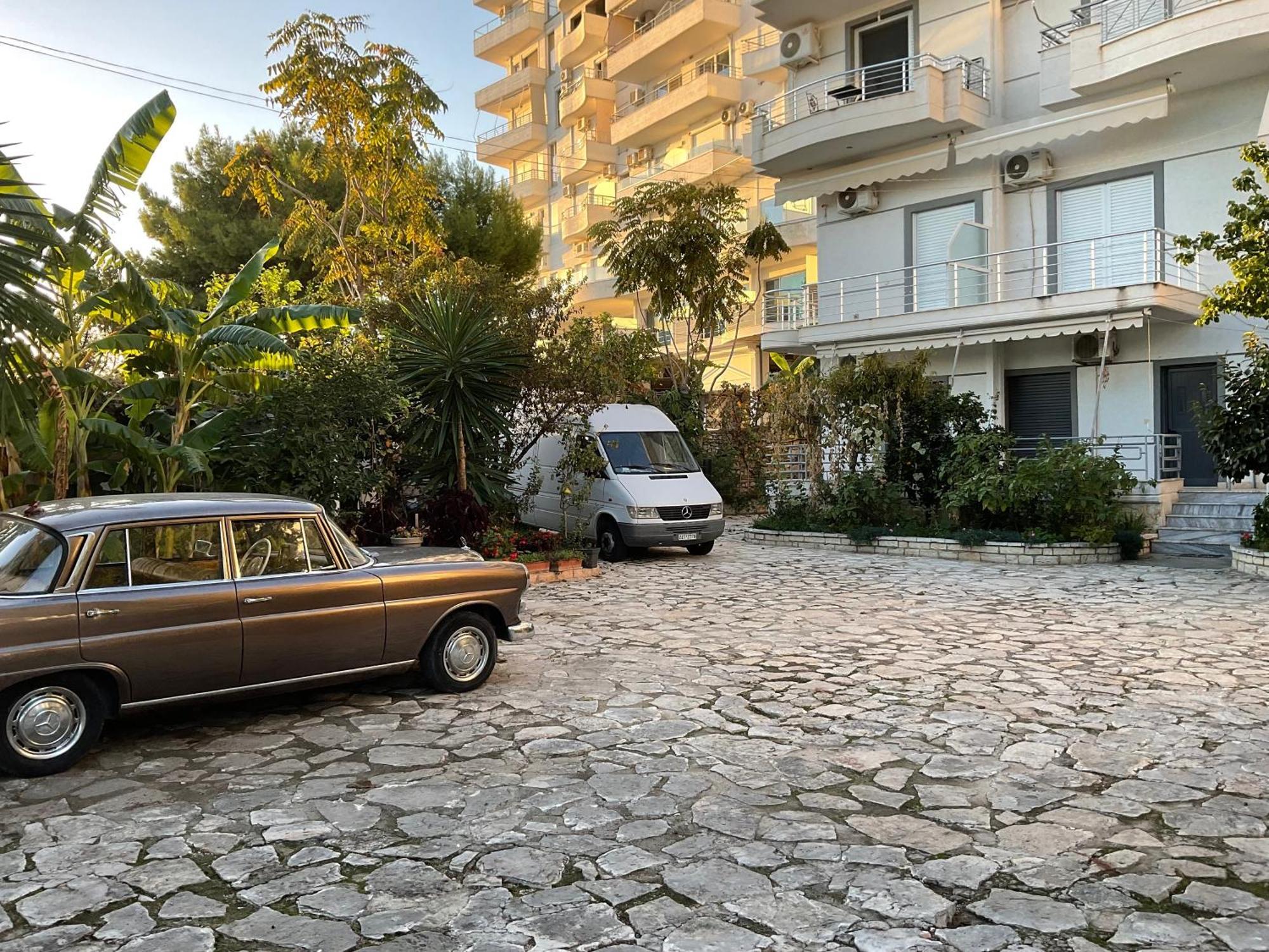 Mojito Beach Apartments With Free Parking Sarandë 외부 사진