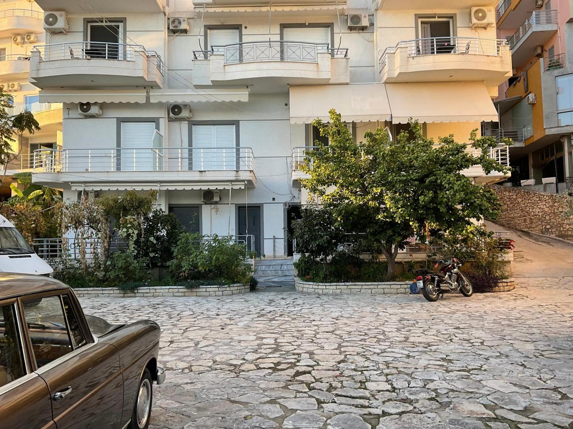 Mojito Beach Apartments With Free Parking Sarandë 외부 사진