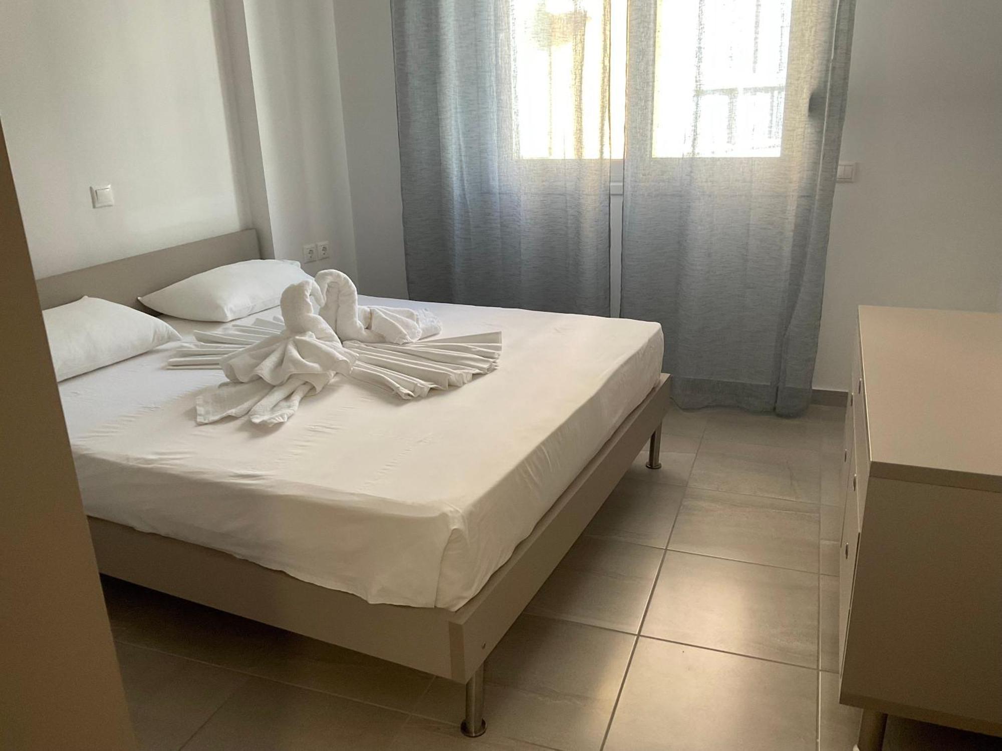 Mojito Beach Apartments With Free Parking Sarandë 객실 사진